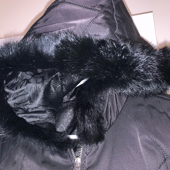 Bebe Women’s Black Parka w genuine Fur Trim Size M - Picture 4 of 8